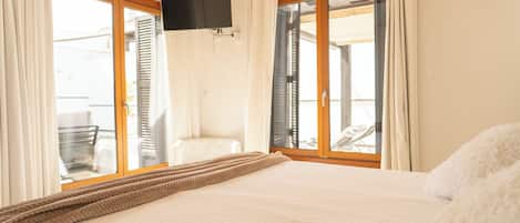 4 habitaciones, internet y ropa de cama