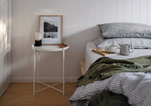 3 室のベッドルーム、アイロン / アイロン台、WiFi、ベッドシーツ