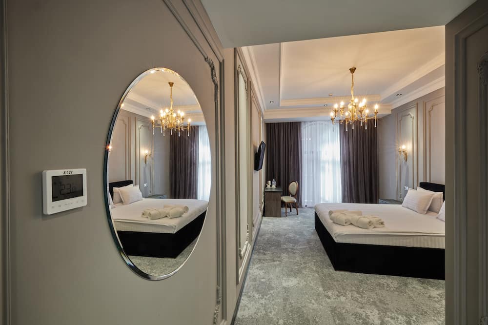 Continental Hotel