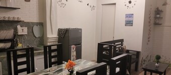 Unit#2 5 min.walk to Hundred Islands Park/Boat area