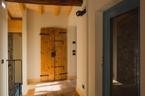 Hallway - Corte Mira (Lonato del Garda)