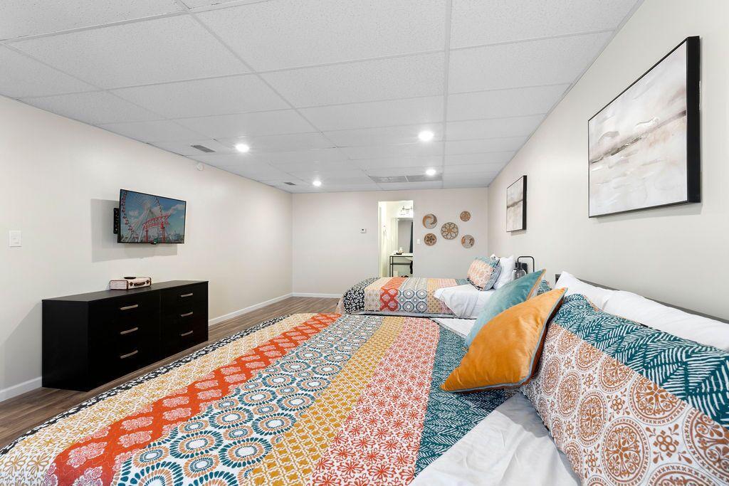 4 bedrooms, iron/ironing board, travel cot, WiFi