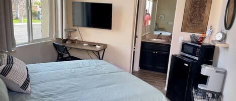 1 chambre, bureau, Wi-Fi, draps fournis
