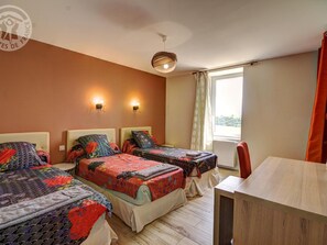 4 多间卧室、免费 WiFi