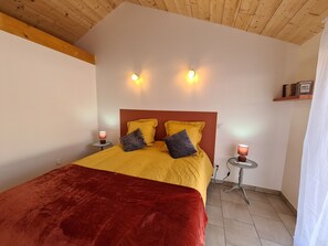 2 bedrooms, free WiFi, bed sheets
