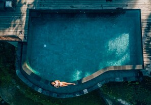 Outdoor pool - Angsoka Bungalow (Ubud)
