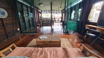 Basic Shared Dormitory | Living area