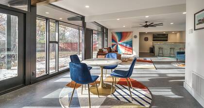 Mid town tulsa Loveshack! Conveniently located near downtown, tulsa fairgrounds