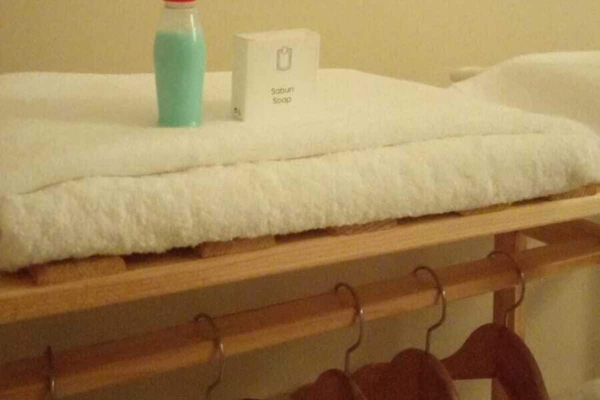 Single Room | Free WiFi