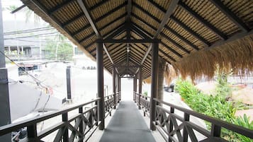 Ngoại thất