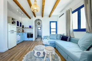 Apartment | Living area - Authentic Beachfront Apartment (Nahariya)