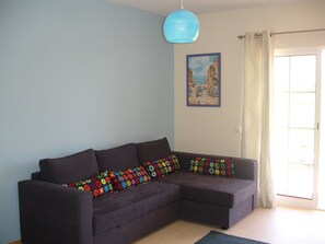 TV, lareira