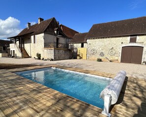 Piscine extérieure, piscine chauffée