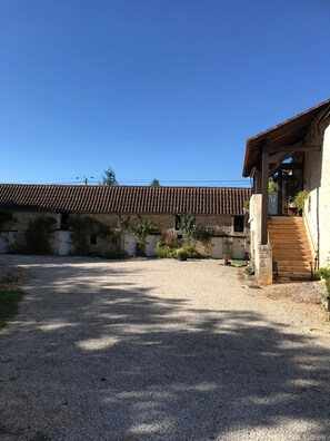 Extérieur