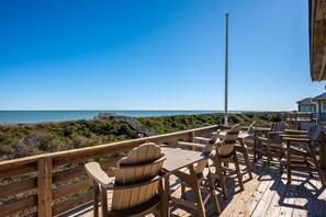 Outdoor dining - D124- Classic Duck Oceanfront - 4 Brs Outstanding Ocean Views & Comm. Pool (Duck)