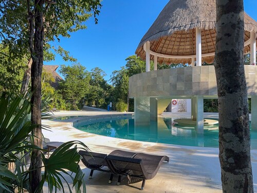 NEW - Luxurious home with modern amenities surrounded by peace & nature.