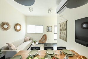 2 bedrooms, free WiFi