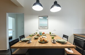 Apartment | In-room dining
