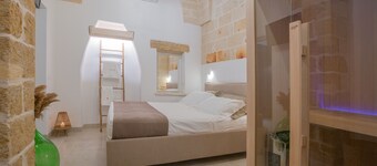 FILIA SOLIS - Old Town SUITEs & SPA