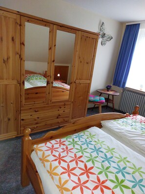 2 dormitorios, wifi gratis, ropa de cama