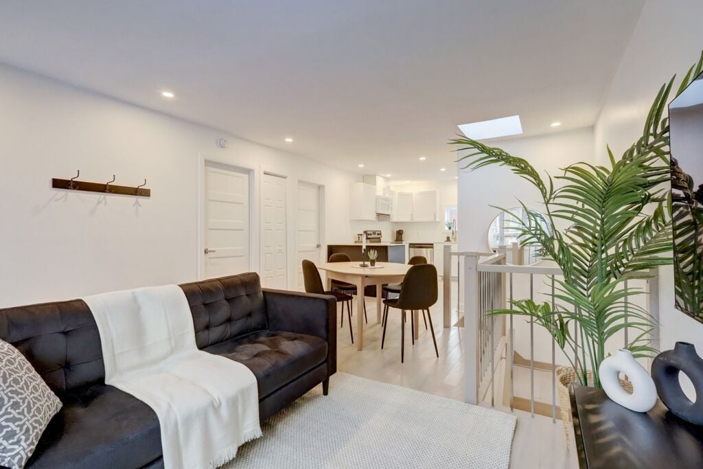 Televisión y chimenea 