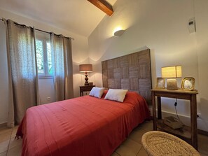 2 quartos, ferros/tábuas de passar roupa, berço de viagem, Wi-Fi