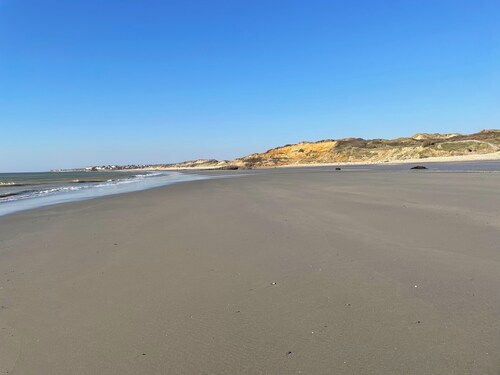 PANORAMIC sea, dunes and golf view apartment