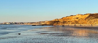 PANORAMIC sea, dunes and golf view apartment