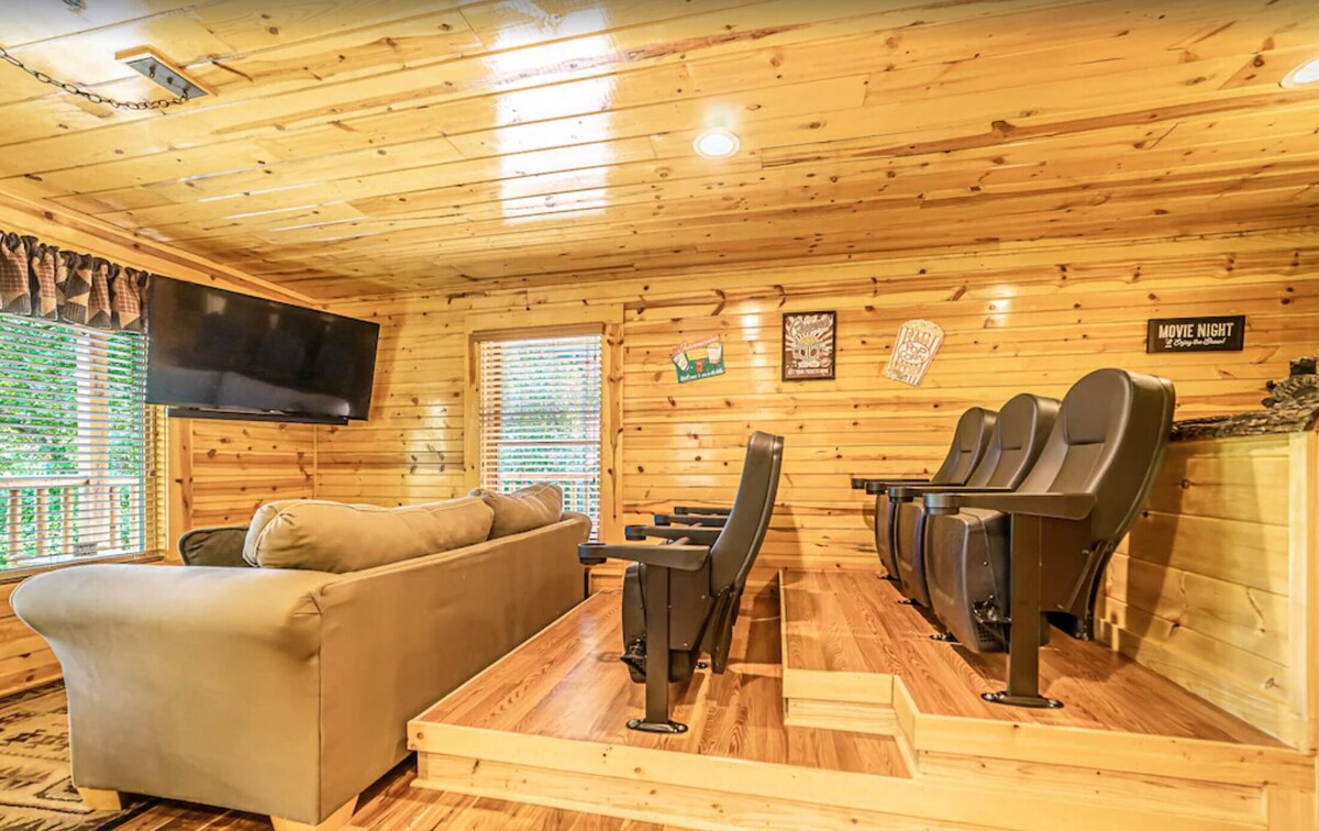Photo 31 of 5 Mins from Rocky Top Sports Complex ⭐️ Theater & Game Room