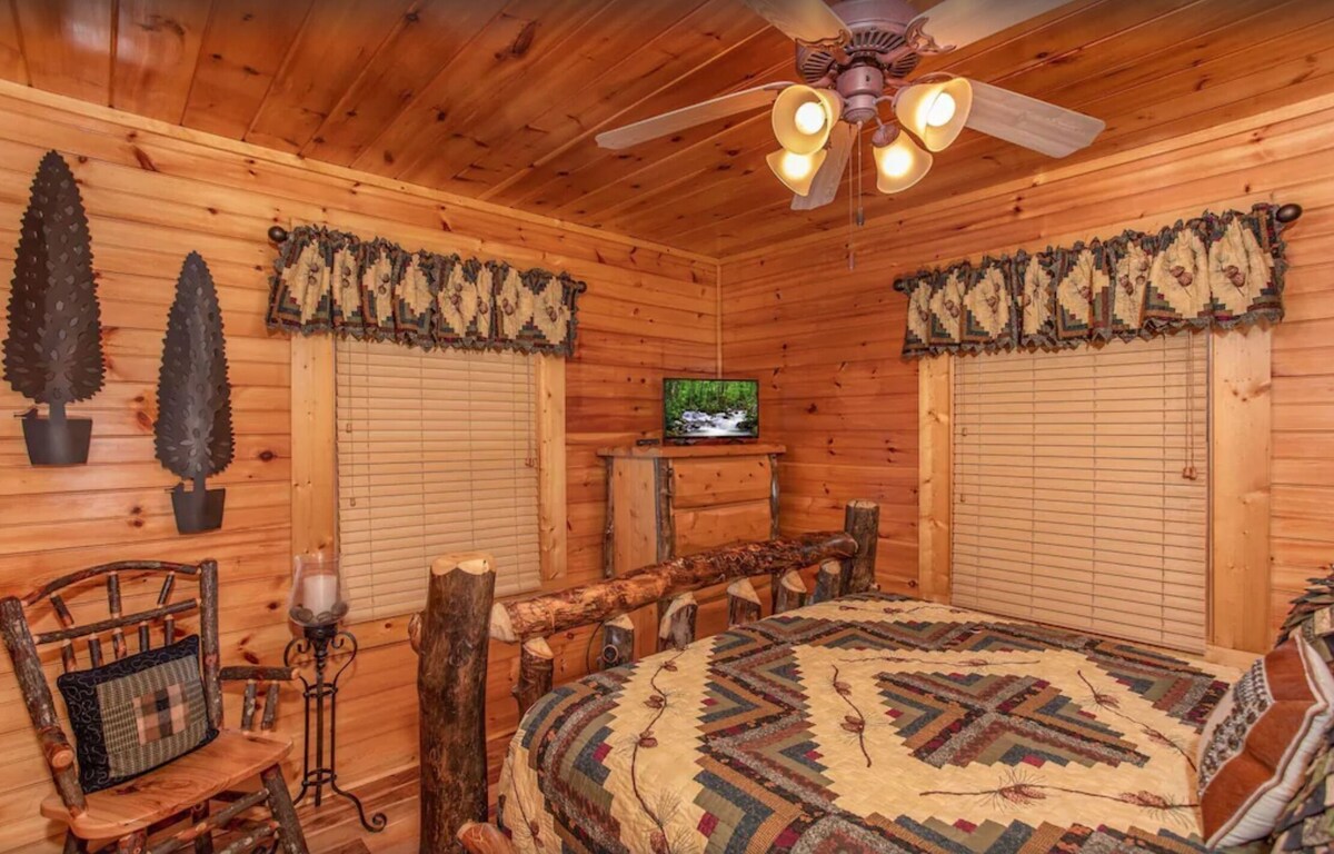 Photo 49 of 5 Mins from Rocky Top Sports Complex ⭐️ Theater & Game Room