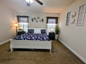 4 bedrooms, desk, iron/ironing board, free WiFi