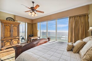 Condo, 3 habitaciones | 3 habitaciones, tabla de planchar con plancha y wifi gratis 