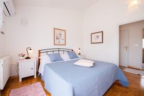 3 Schlafzimmer, Bügeleisen/Bügelbrett, kostenloses WLAN, Bettwäsche