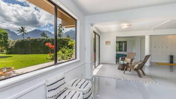 Rumah, 2 kamar tidur | Pemandangan dari properti