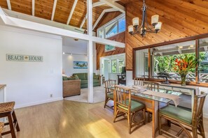 House, 2 Bedrooms | Private kitchen | Fridge, oven, coffee/tea maker, toaster - Hanalei Palms 2 Bedroom Home by RedAwning (Hanalei)