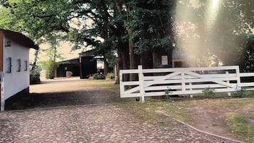 住宿地面