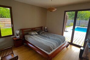 4 Schlafzimmer, Bügeleisen/Bügelbrett, Reisekinderbett, WLAN