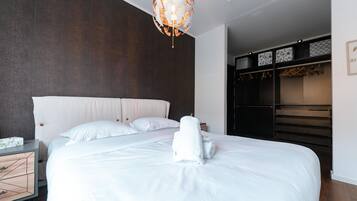 Apartment | 1 Schlafzimmer, laptopgeeigneter Arbeitsplatz, Bügeleisen/Bügelbrett