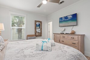 House, Multiple Beds, Pool Access, Ocean View | 6 bedrooms, WiFi, bed sheets - Book This Top Rated Luxury Home in Seagrove Now! Private Pool! (Santa Rosa Beach)