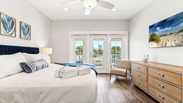 House, Multiple Beds, Pool Access, Pool View | 4 bedrooms, individually decorated, individually furnished, free WiFi