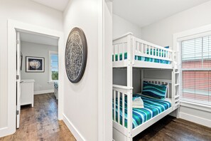 4 habitaciones, decoración personalizada, muebles diferentes y wifi 