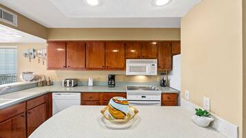 Casa, diversos llits, pati, vistes a l'oceà | Cuina privada