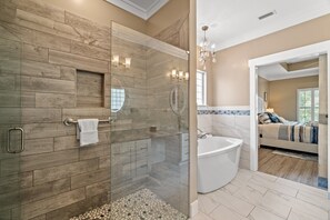 Bathroom - Charming Retreat, a Short Walk to Laguna Beach, With Room for 10! (Panama City Beach)