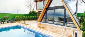 Bungalov Sıcak Havuz Jakuzi