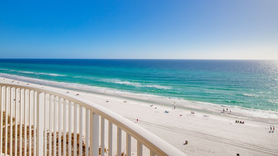 Large Balcony! Gulf Front Master Suite! Many Amenities On-site!