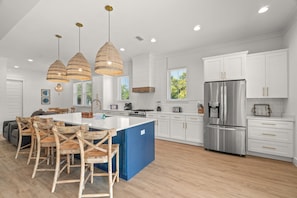 Private kitchen - Brand New Home With In-ground Pool, Four Houses From Beautiful Laguna Beach (Panama City Beach)