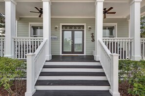 Exterior detail - Four C's Retreat - Lavish Home With Private Boardwalk Access to the Beach (Santa Rosa Beach)