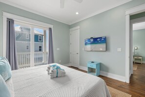 House, Multiple Beds, Pool Access, Beach View