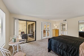 1 habitación, escritorio, tabla de planchar con plancha y wifi gratis 