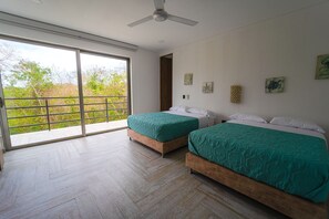 5 slaapkamers, een kluis op de kamer, een strijkplank/strijkijzer